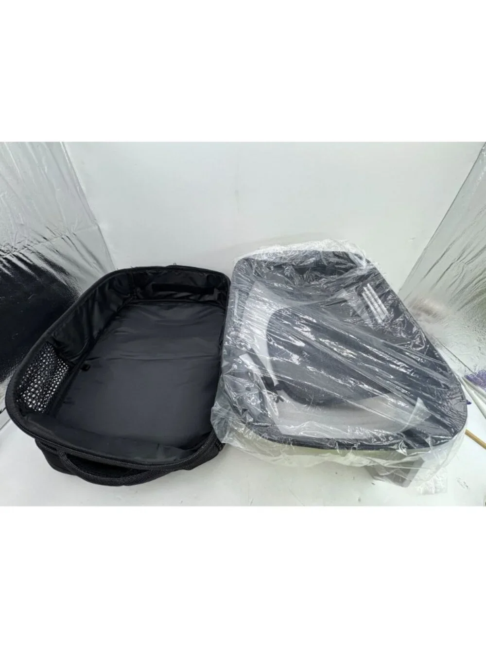 Breezy Smart Cat Carrier With Ventilation & Transparent Front Designed By Petkit
